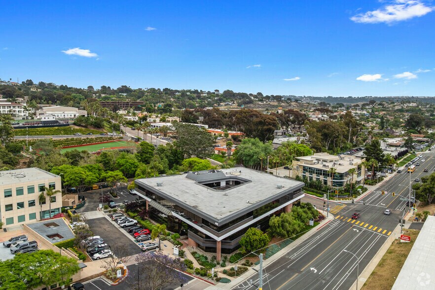 More Photos Of 462 Stevens Ave, Solana Beach Medical For Lease