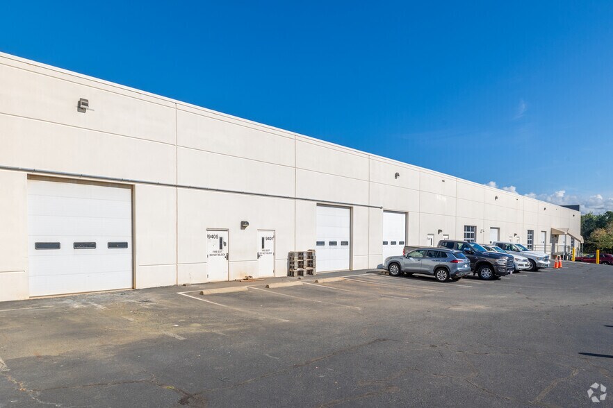 More Photos Of 9371 Innovation Dr, Manassas Research And Development For Lease