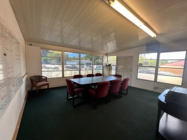 More Photos Of 6703 Massachusetts Ave, New Port Richey Showroom For Sale