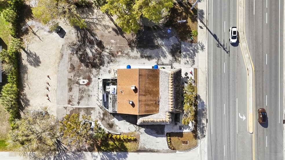 More Photos Of 2901 Placida Rd, Englewood Restaurant For Sale