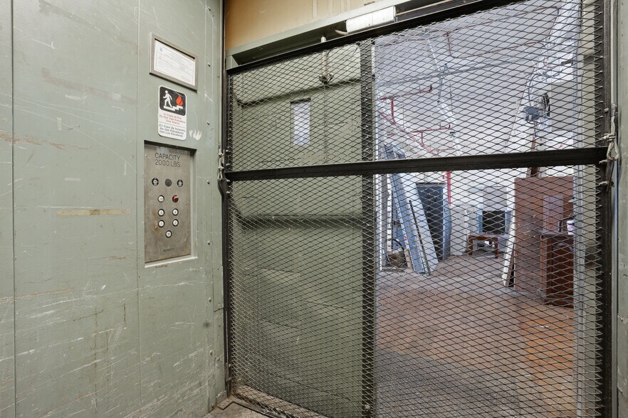 More Photos Of 120 Webster St, Pawtucket Manufacturing For Sale