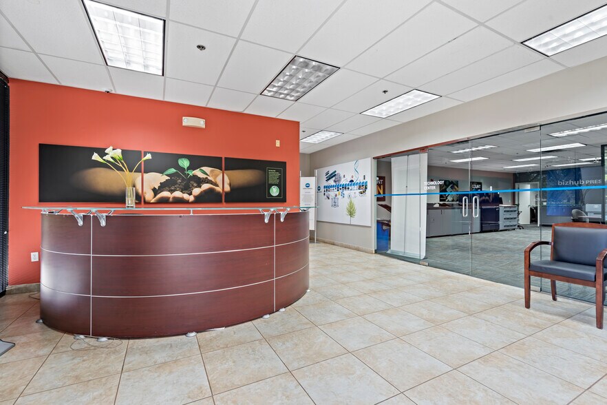 More Photos Of 951 Broken Sound Pky, Boca Raton Office For Lease
