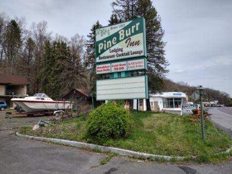 More Photos Of 11401 Pennsylvania 61 Hwy, Mount Carmel Hotel For Sale