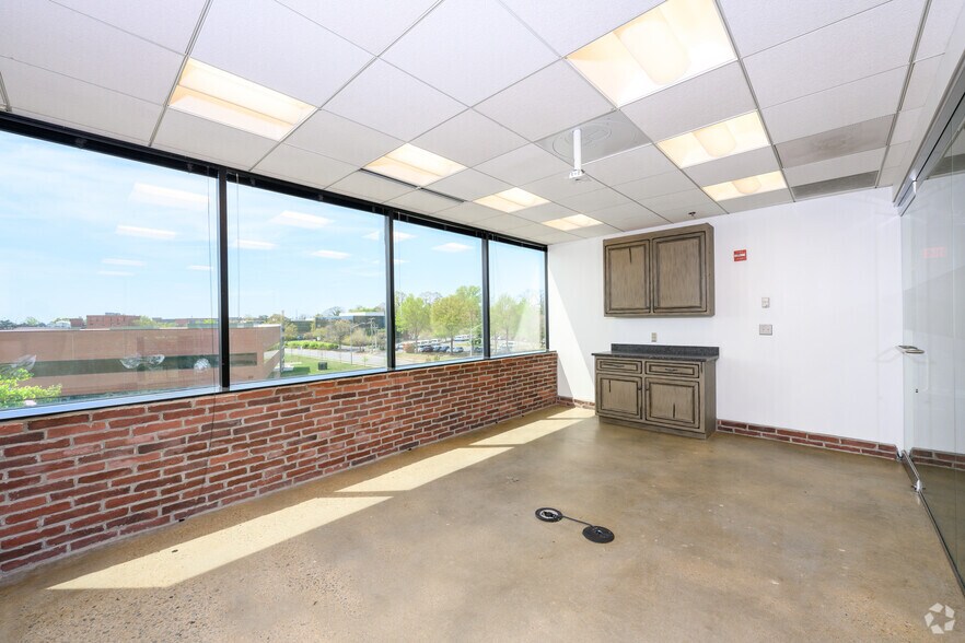 Photo of 4th Floor Ste 