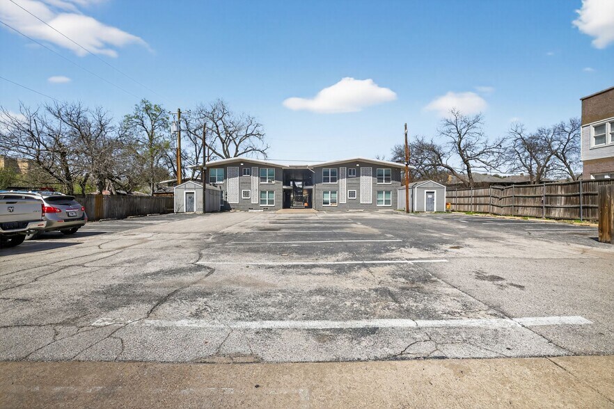 More Photos Of , Dallas Unknown For Sale