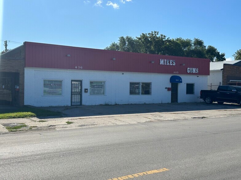 Primary Photo Of 436 S Schuyler Ave, Bradley Storefront For Sale