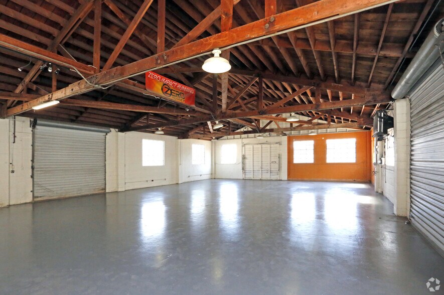 More Photos Of 905 N Amphlett Blvd, San Mateo Warehouse For Lease