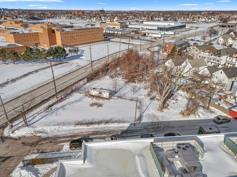 More Photos Of 8312 Conant, Hamtramck Land For Sale