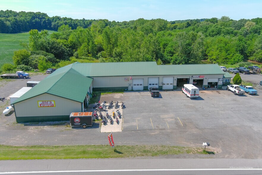 More Photos Of 10277 State Route 34, Weedsport Service For Lease