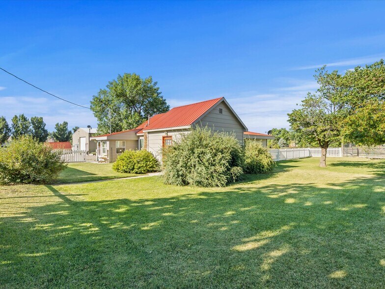 More Photos Of 3669 G Rd, Palisade Freestanding For Sale