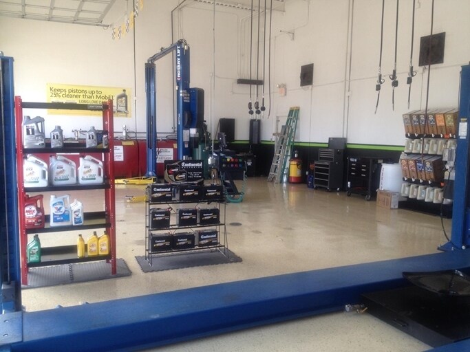 More Photos Of 1812 W Park Row Dr, Arlington Carwash For Sale