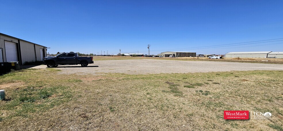 More Photos Of 3701 N Frankford Ave, Lubbock Industrial For Sale