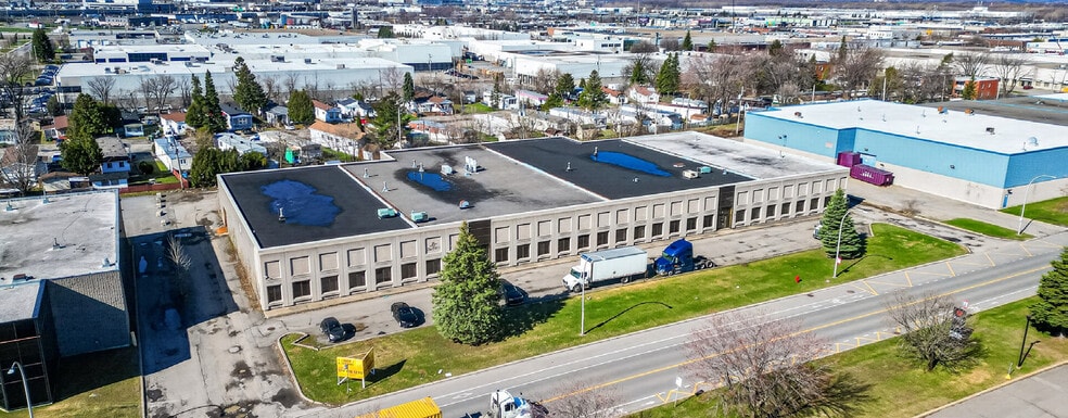 More Photos Of 2500-2550 Rue Cohen, Montréal Warehouse For Sale