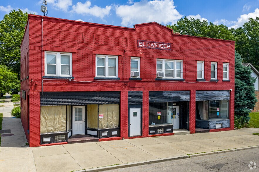 Primary Photo Of 485 Brown St, Akron General Retail For Lease