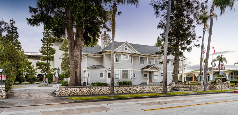 More Photos Of 307 E Chapman Ave, Orange Office For Sale