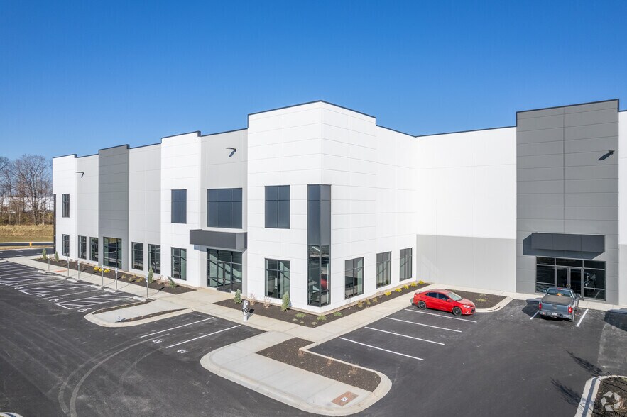 More Photos Of 7050 New Buffington Rd, Florence Warehouse For Sale