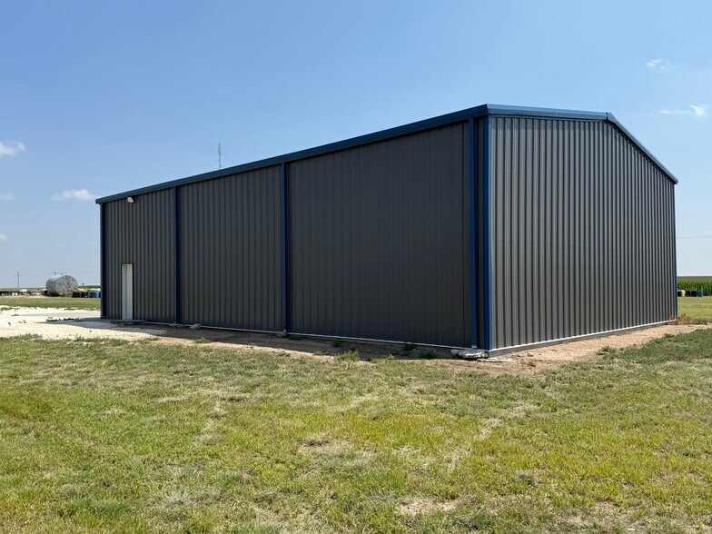 More Photos Of 143 Industrial Cir, Dighton Industrial For Sale