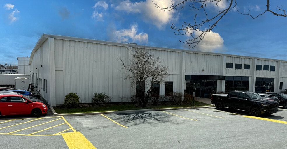 More Photos Of 20-24 Akerley Blvd, Dartmouth Distribution For Lease