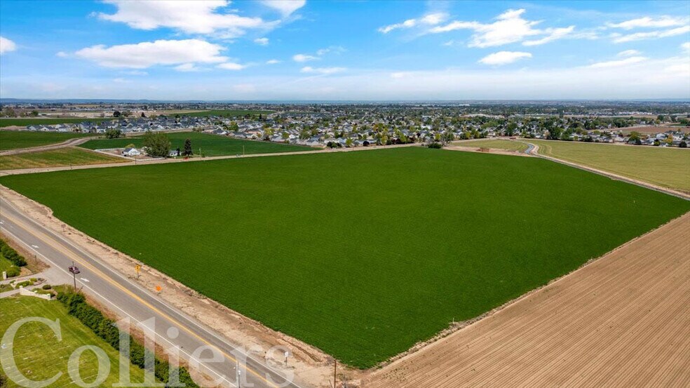 More Photos Of NEC Karcher Rd & Indiana ave, Caldwell Land For Sale