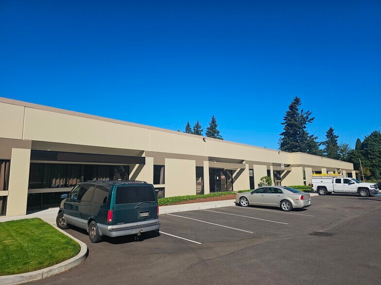 Primary Photo Of 9325-9425 SW Commerce Cir, Wilsonville Light Manufacturing For Lease