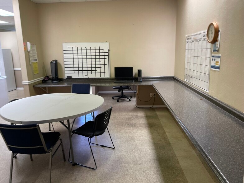 More Photos Of 575 E Wilcox Dr, Sierra Vista Medical For Sale