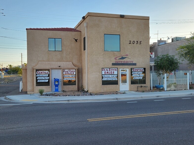 More Photos Of 2035 Swanson Ave, Lake Havasu City Office For Lease