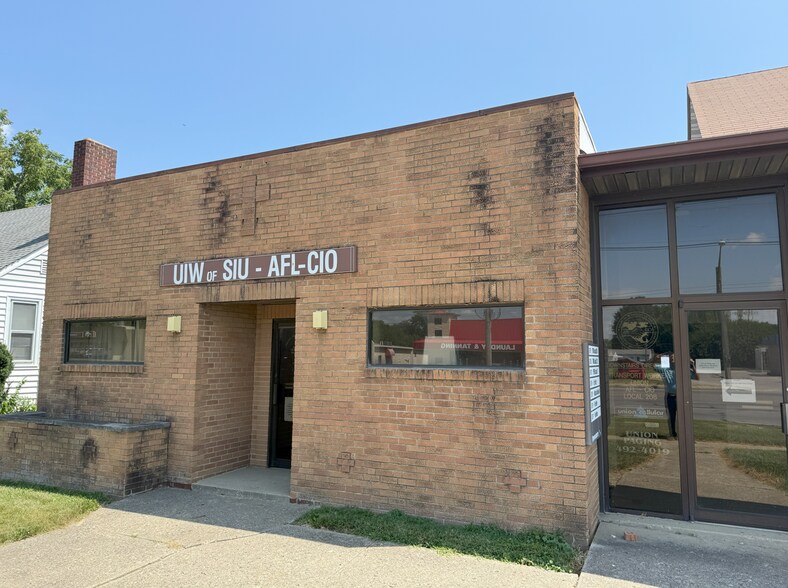 More Photos Of 2800 S High St, Columbus Office For Sale