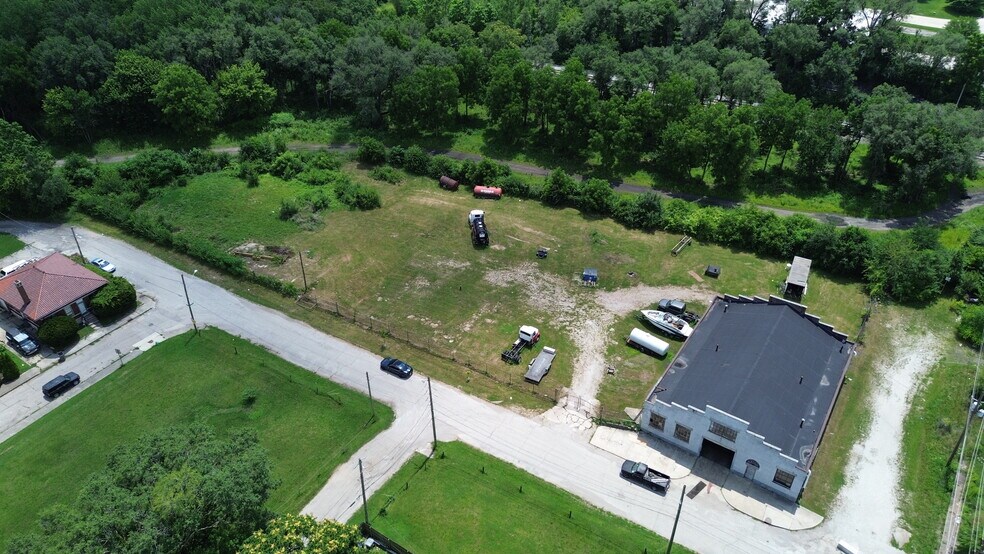 Primary Photo Of 3301 Moore Ave, Indianapolis Land For Lease