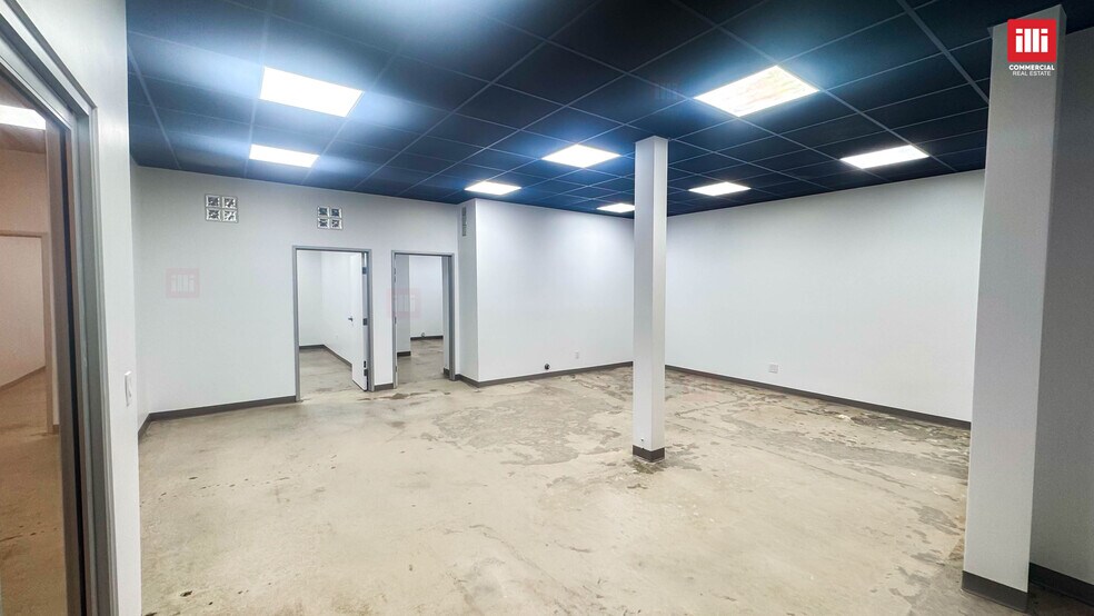 More Photos Of 28955 Pacific Coast Hwy, Malibu Storefront Retail Office For Sale