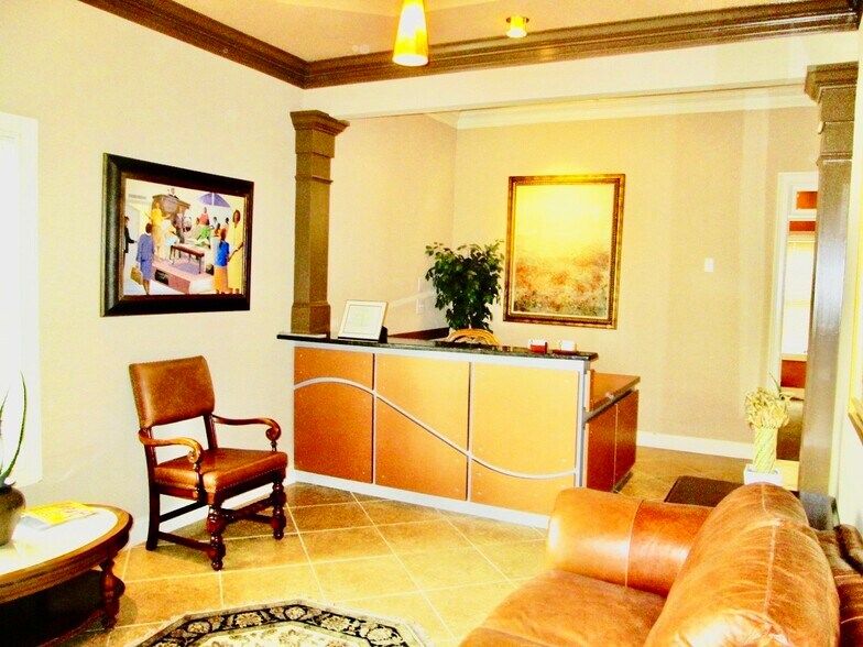 More Photos Of 4485 Tench Rd, Suwanee Office For Sale