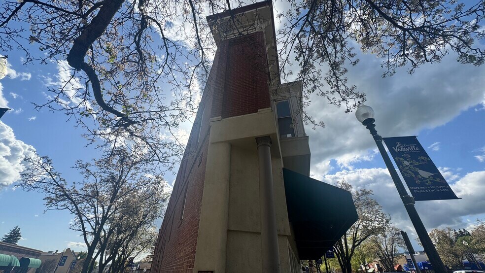 More Photos Of 400-412 Main St, Vacaville Storefront Retail Office For Lease