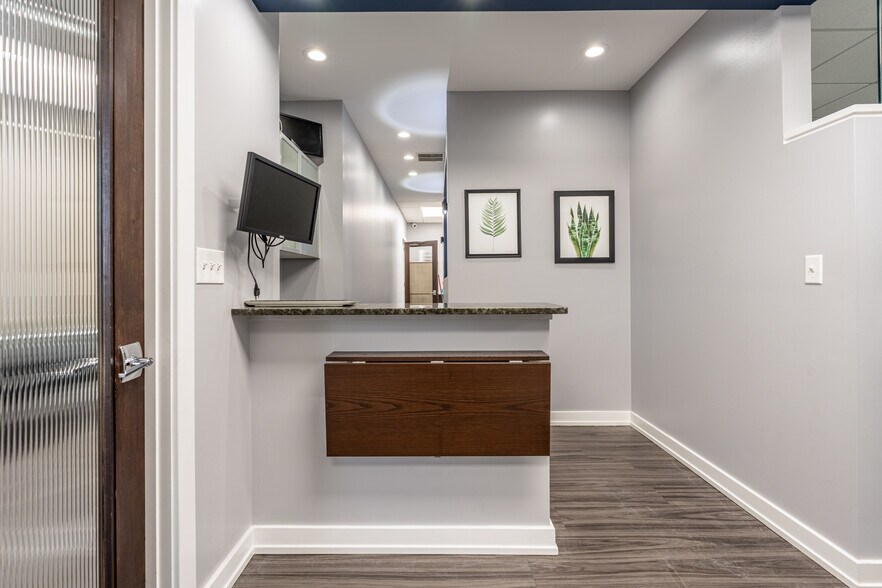 More Photos Of 3540 N Ashland Ave, Chicago Apartments For Lease