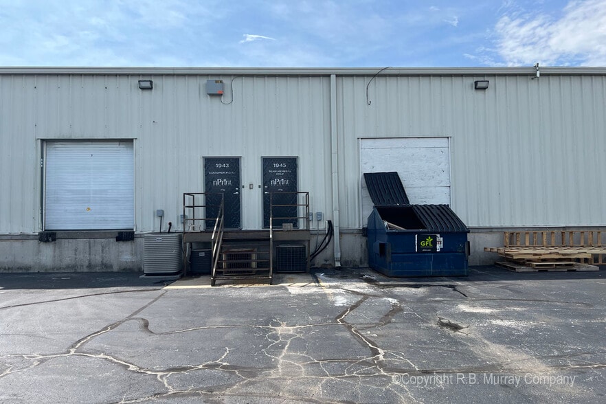 More Photos Of 1943 W Sunset St, Springfield Warehouse For Lease