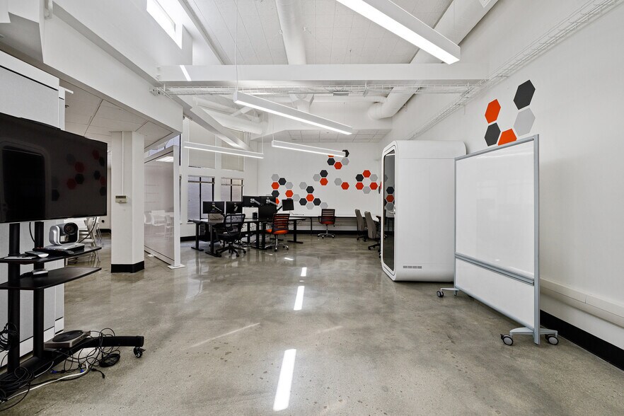 More Photos Of 375 Forest Ave, Palo Alto Office Residential For Lease