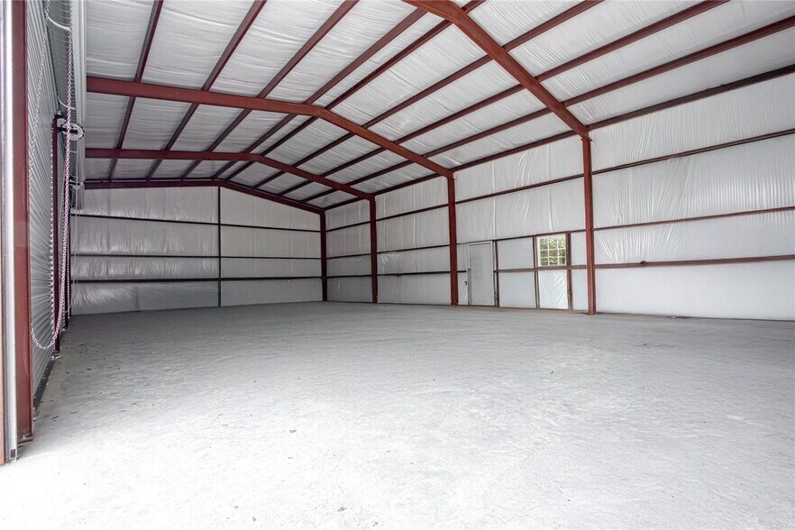 More Photos Of 13051 Pleasant Valley Dr, Rosharon Warehouse For Sale