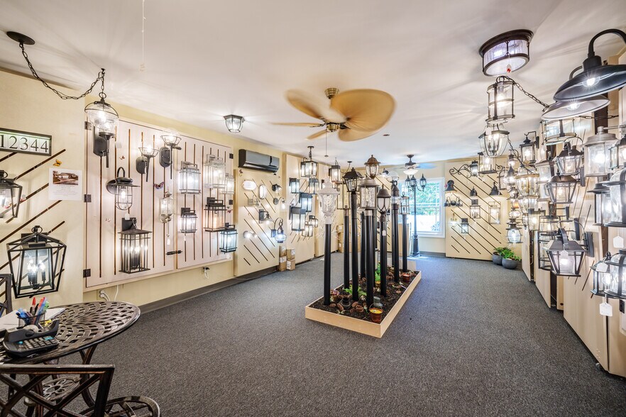 More Photos Of 2511 Boston Rd, Wilbraham Freestanding For Sale