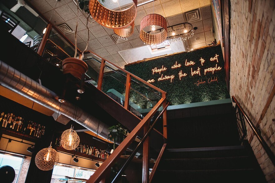 More Photos Of 232 Broadway, Wisconsin Dells Bar For Sale