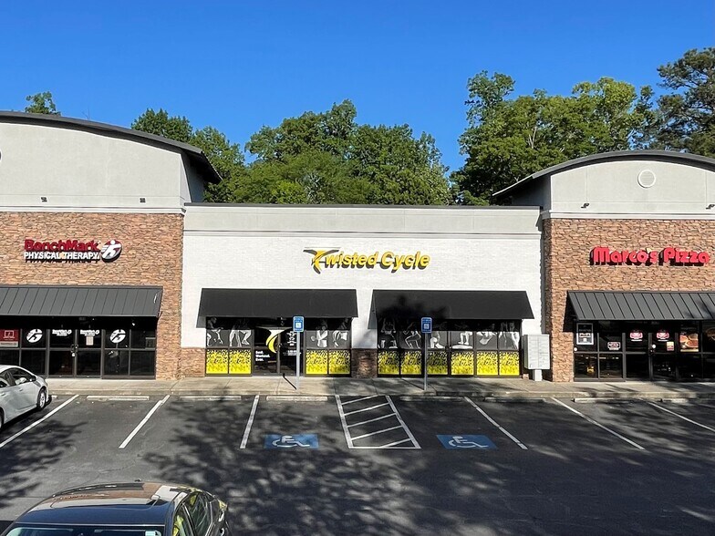 More Photos Of 3725 Sixes Rd, Canton Storefront For Lease