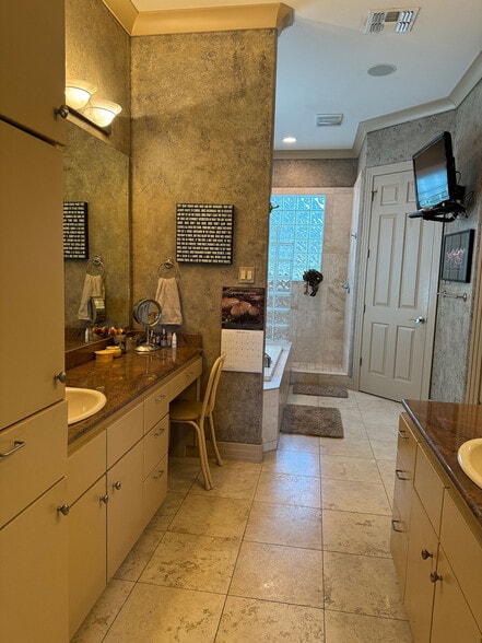 More Photos Of 1845 Caribbean Dr, Corpus Christi Land For Sale