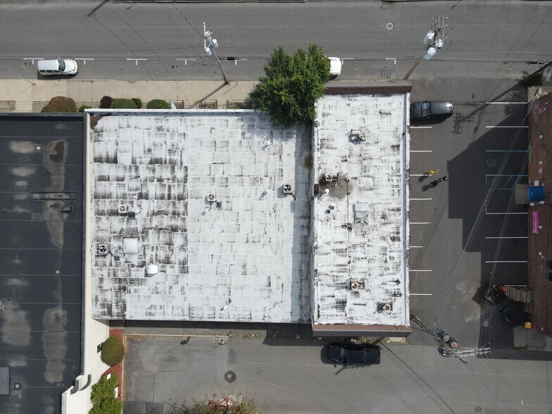 More Photos Of 23 Grand St, Kingston Office For Sale