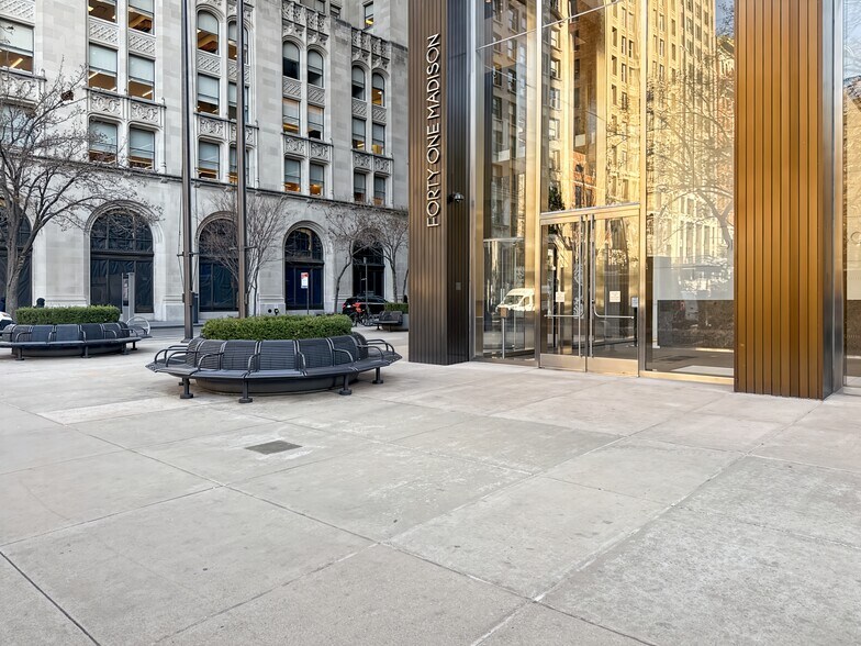 More Photos Of 41 Madison Ave, New York Coworking Space