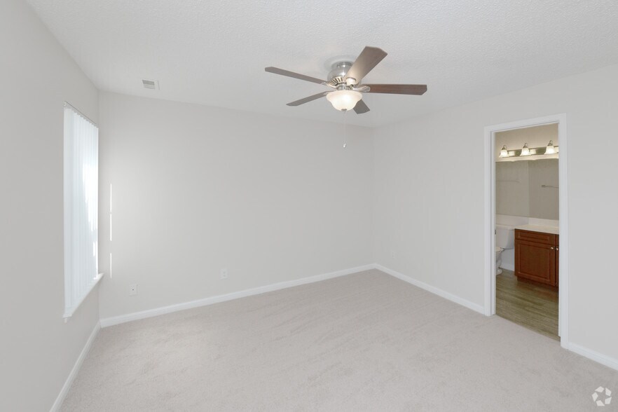 More Photos Of 100 Elena St, Cranston Apartments For Sale