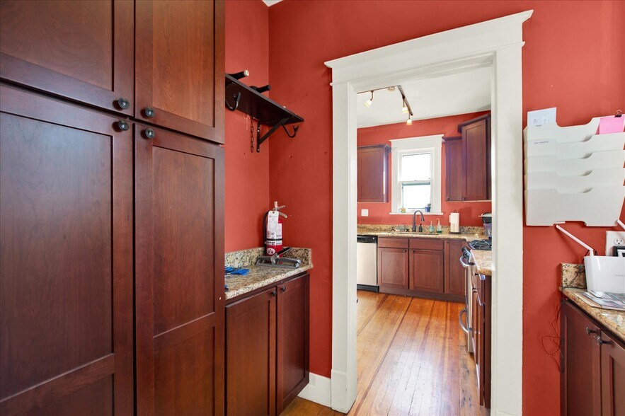 More Photos Of 4454 Tennyson St, Denver Office For Lease