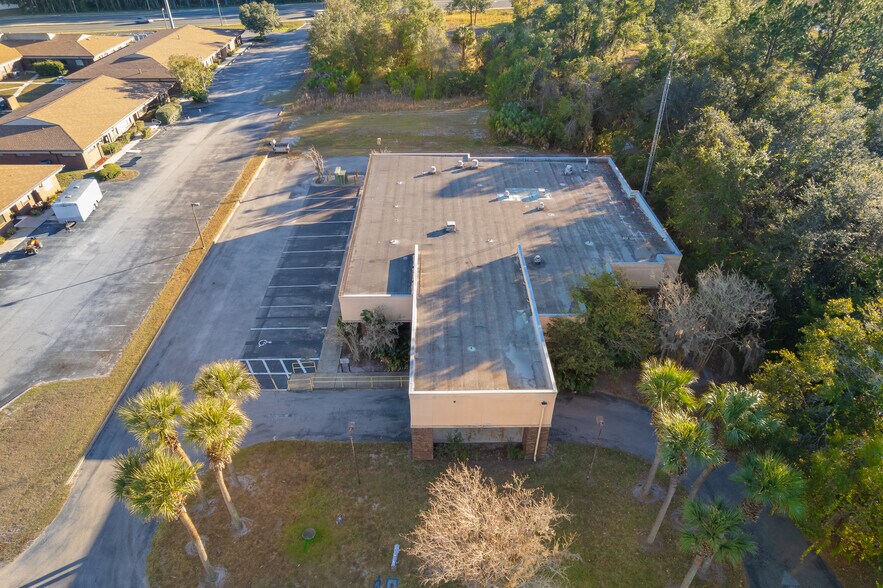 More Photos Of 6905 Old Wolf Bay Rd, Palatka Medical For Sale