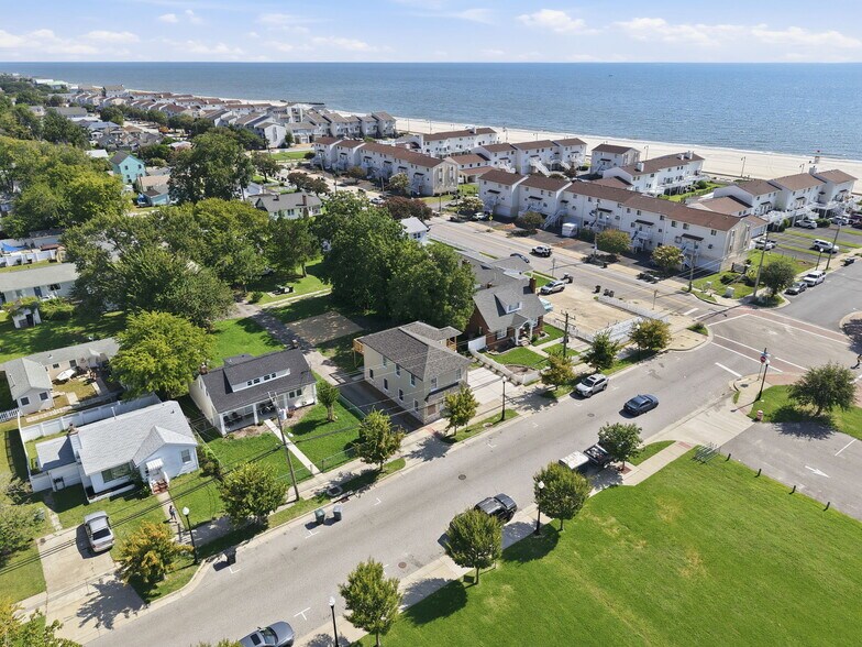 More Photos Of 112 Buckroe Ave, Hampton Storefront Retail Residential For Sale