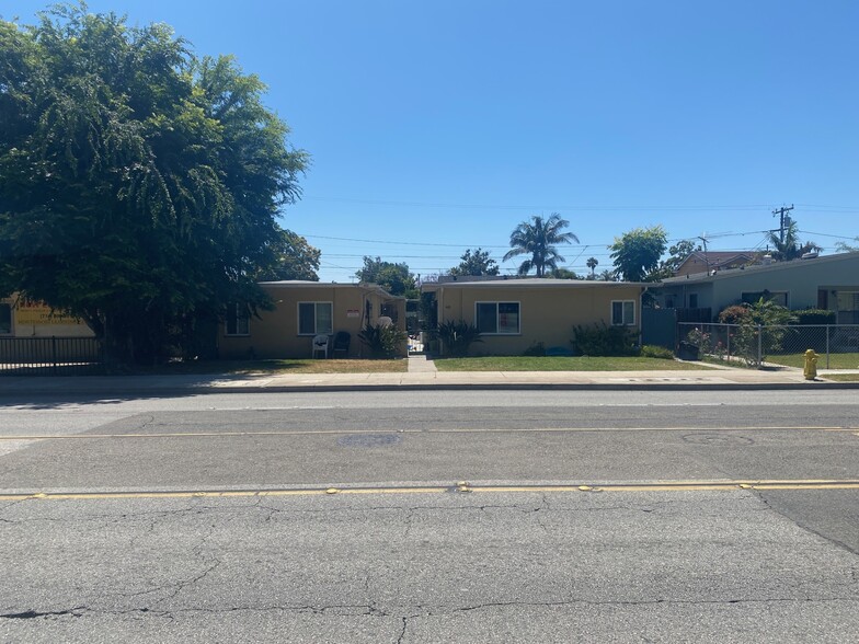 Primary Photo Of 403 N Harbor Blvd, Anaheim Apartments For Sale