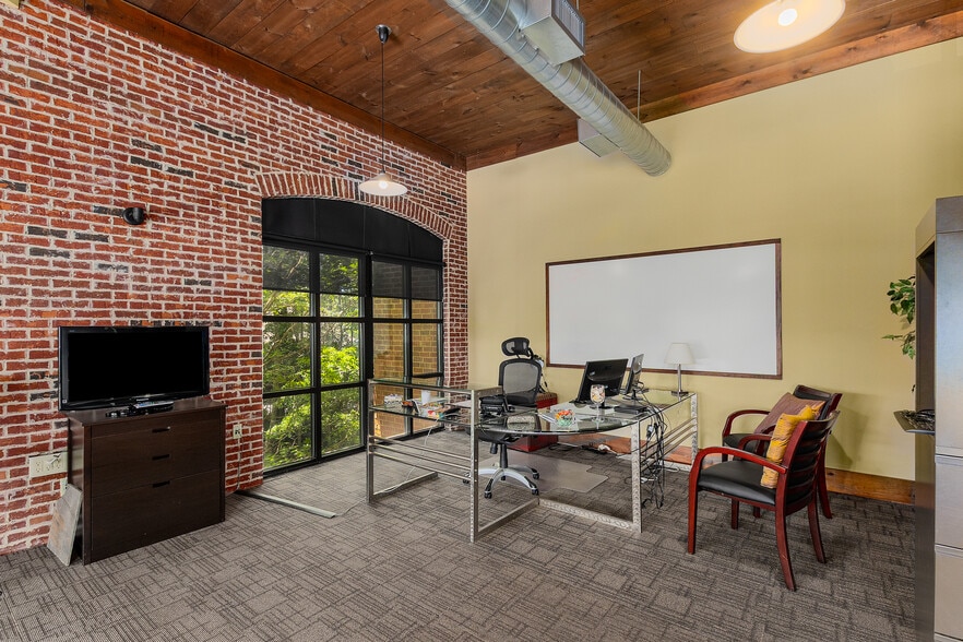 More Photos Of 912 Holcomb Bridge Rd, Roswell Loft Creative Space For Sale