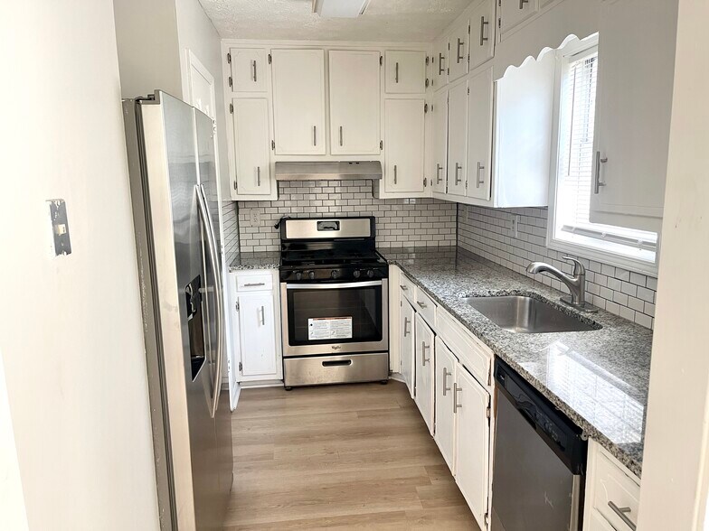 More Photos Of 2609 Country Trce SE, Conyers Multifamily For Sale