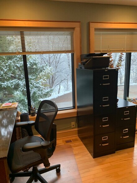 More Photos Of 4141 Old Sibley Memorial Hwy, Eagan Office For Sale