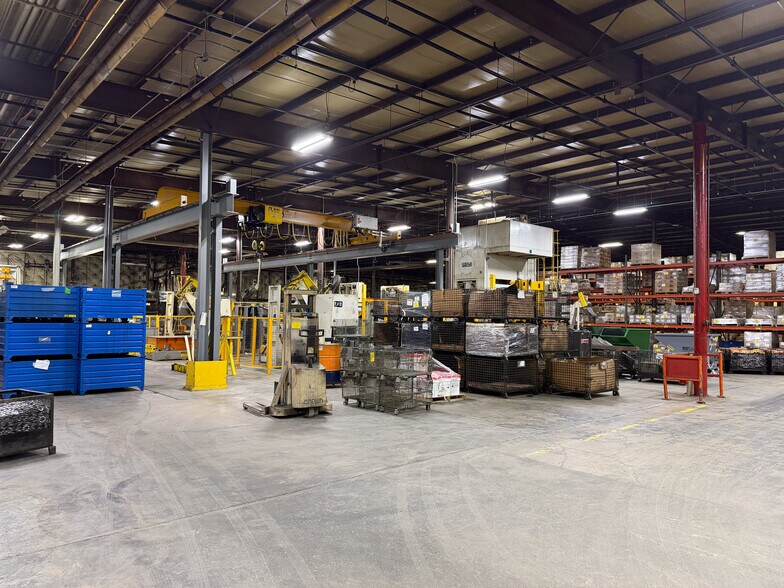 More Photos Of 851 Jackson St, Greenville Manufacturing For Lease